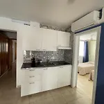 Apartamento Mitjaneta - Con Piscina